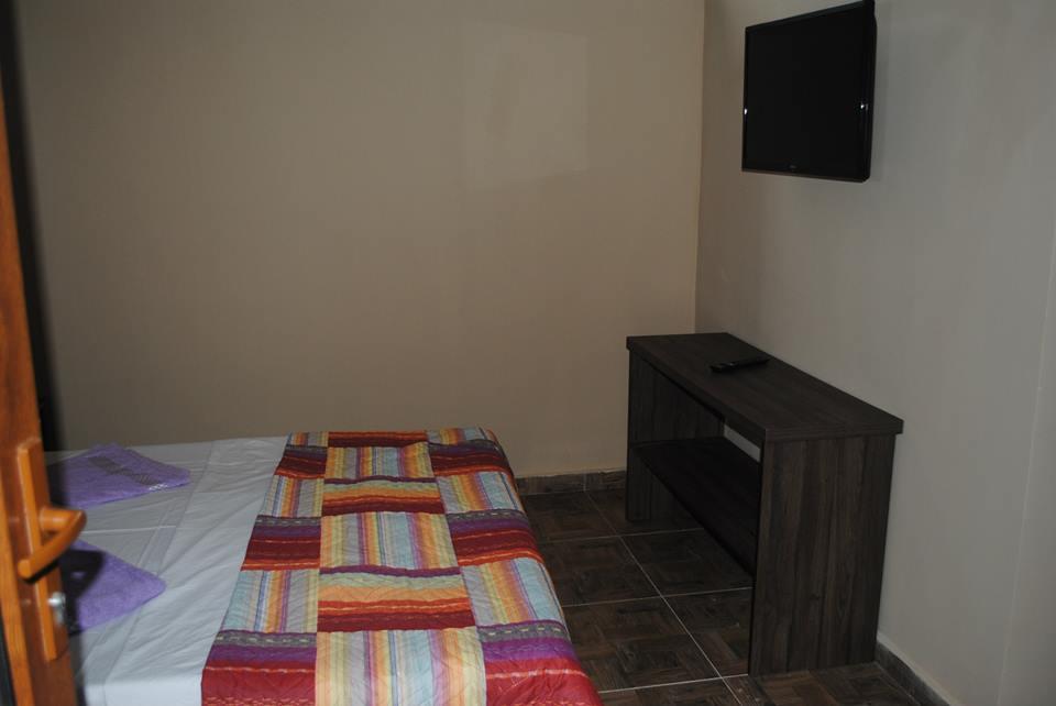 Hôtel Maxim Mini à Batoumi Extérieur photo